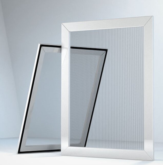 Dva fiksna komarnika